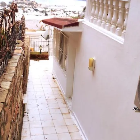 Apartmán Amazing View, 1-Bedroom, Parking, Wifi, Quiet, Terrace, 4 People Flat *