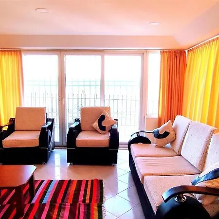 Διαμέρισμα Amazing View, 1-Bedroom, Parking, Wifi, Quiet, Terrace, 4 People Flat